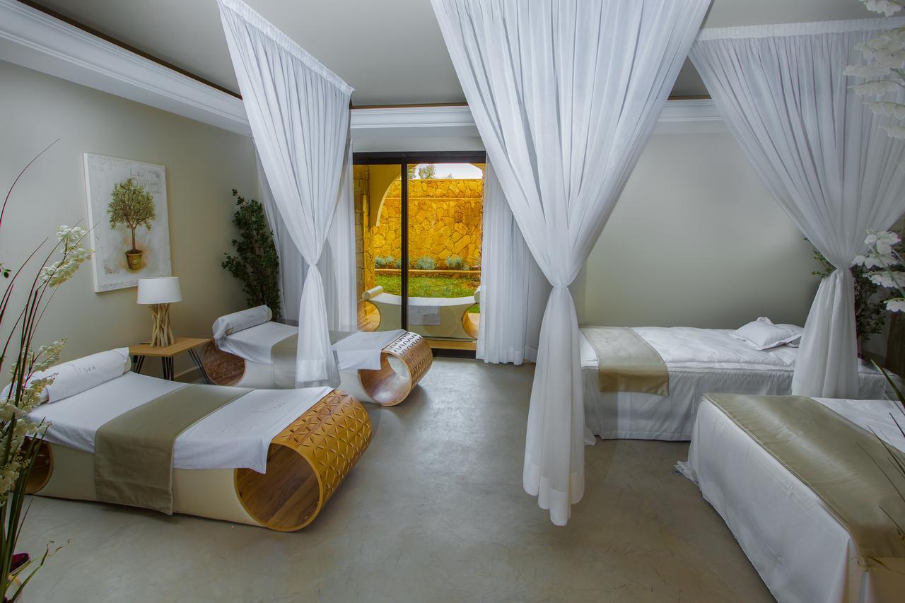 Chateau Roslane Boutique Hotel & Spa แมกเนส ภายนอก รูปภาพ